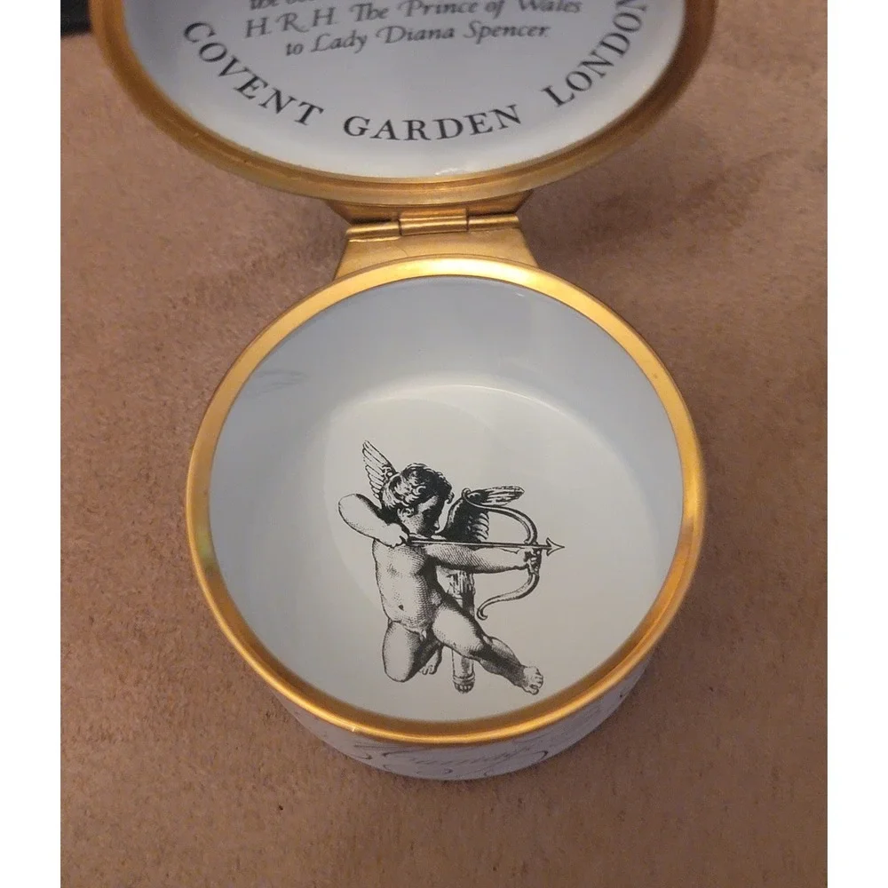 Toye, Kenning & Spencer Made for Penhaligon's Royal Marriage Enamel Trinket Box